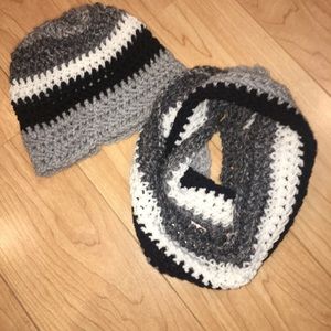 Gray black & White Winter hat and infinity scarf